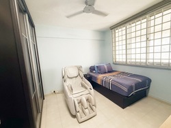 Blk 113 Chong Pang Vale (Yishun), HDB 4 Rooms #525219071